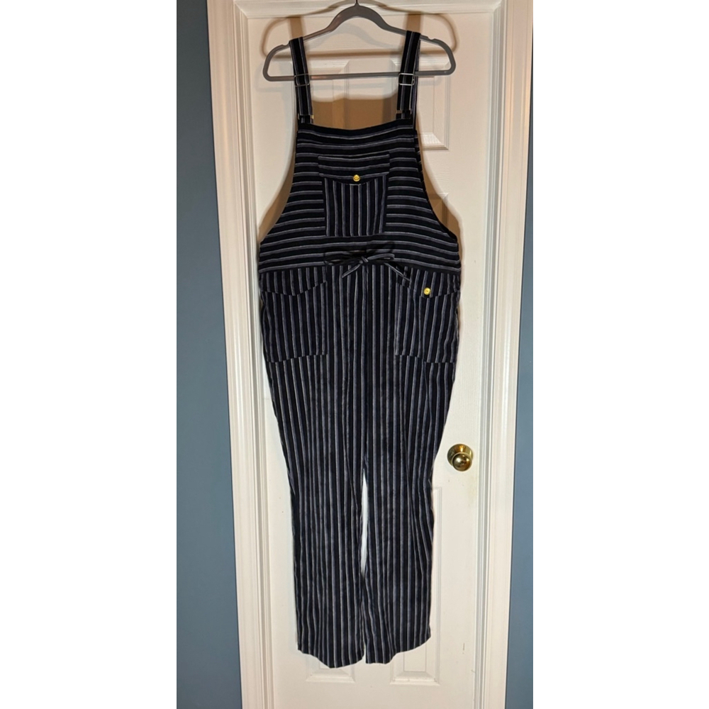Women's Unbranded Black & White Striped Overalls XL